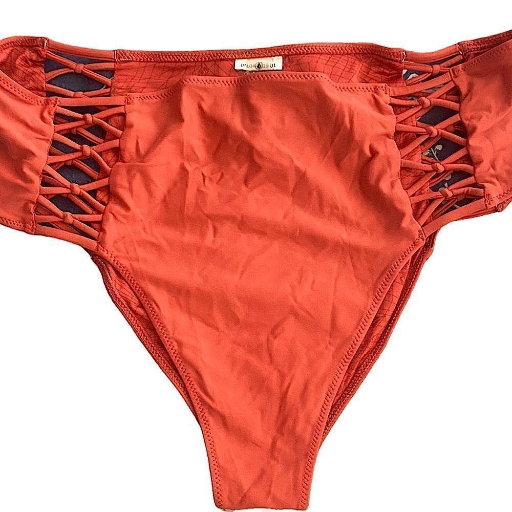 High Waisted Volcom Simply Solid Retro, Rust Cuto… - image 1